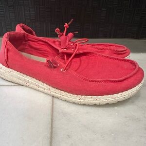 Coral Hey Dude Wendy shoe